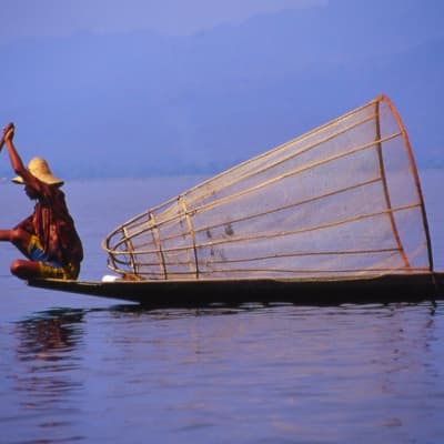 Déjeuner éphémère sur le Lac Inle